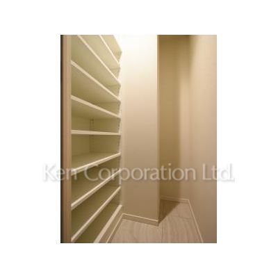 収納　同タイプ10階のお部屋を撮影。仕様が異なることがあります。