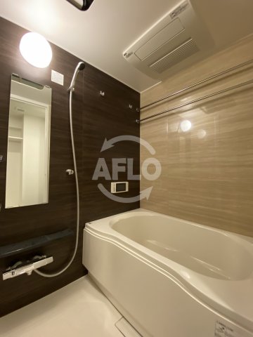 バス・シャワールーム　アーバネックス梅田中崎町　バスルーム