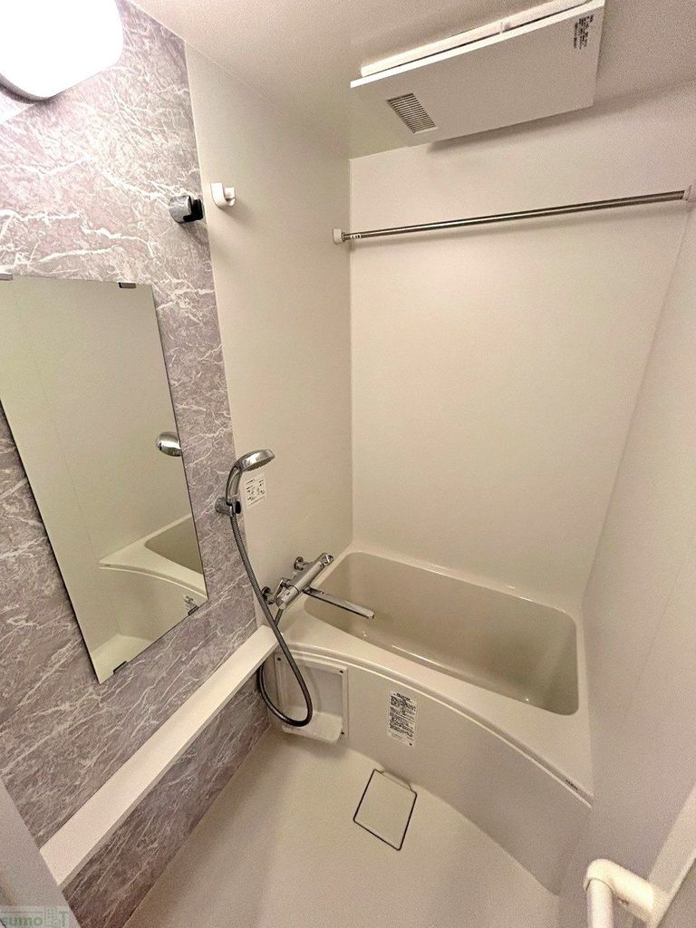 バス・シャワールーム　バス