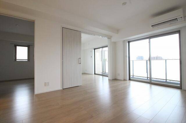 居室・リビング　リビング