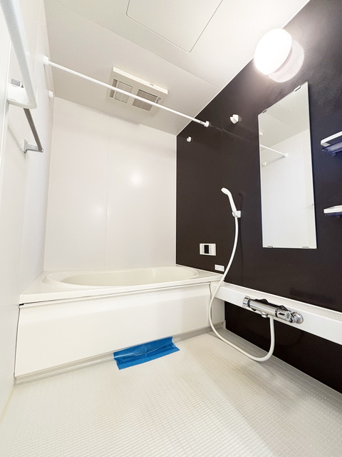 バス・シャワールーム　～広いお風呂～