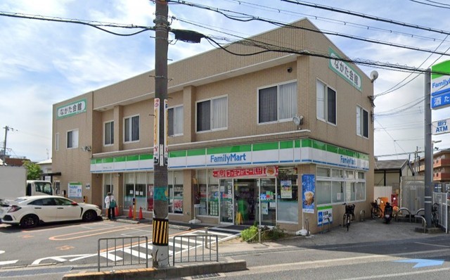 コンビニ　ファミリーマート　摂津千里丘二丁目（コンビニ）まで733m