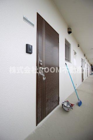 玄関　シンプルで使いやすい玄関です