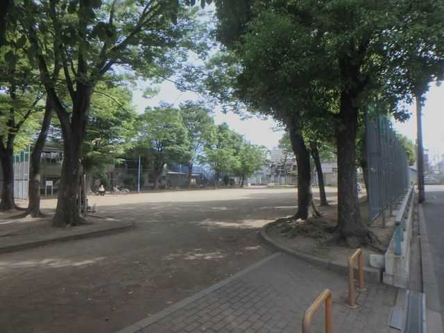 公園　三津屋東公園（公園）まで102m