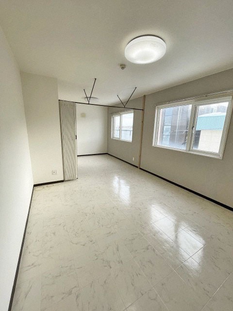 居室・リビング　同物件の他の号室のお写真です