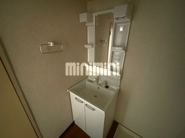 トイレ　温水洗浄便座完備