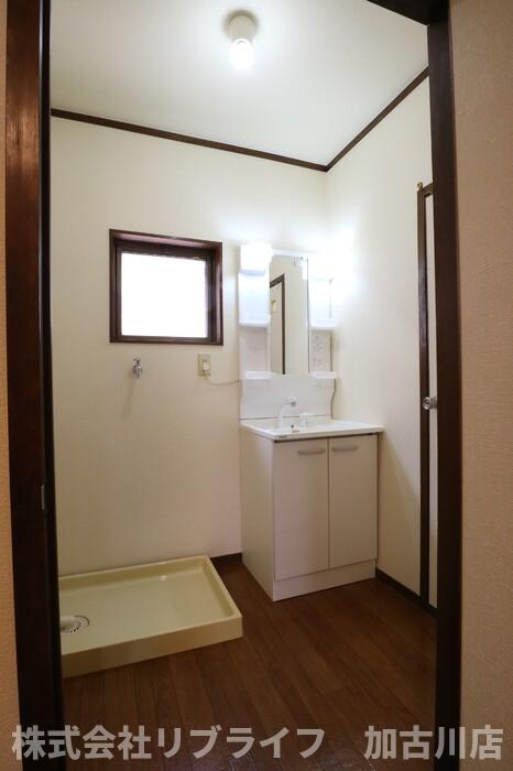 洗面設備　※リノベ前のお写真です※