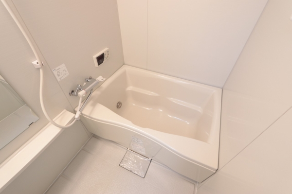 バス・シャワールーム　一日の疲れを癒してください