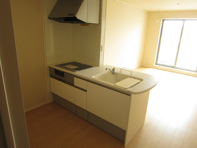 キッチン　参考別部屋同間取り写真