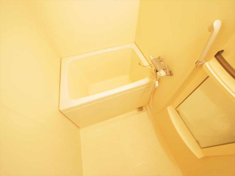 バス・シャワールーム　バスルーム