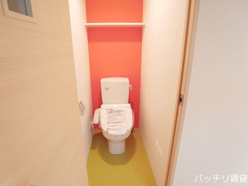トイレ　※同マンション別部屋写真のため、現状優先。