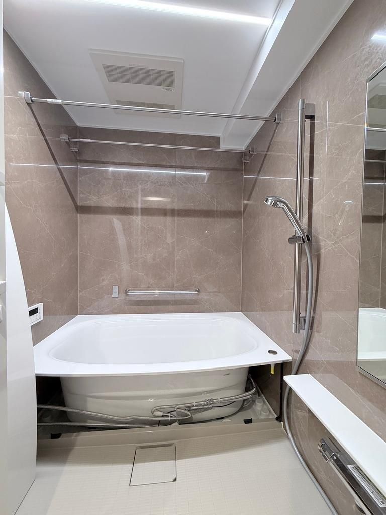 バス・シャワールーム