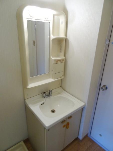洗面設備　★独立洗面台付き★
