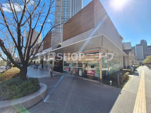 コンビニ　セブンイレブン 新宿富久町店（コンビニ）まで501m