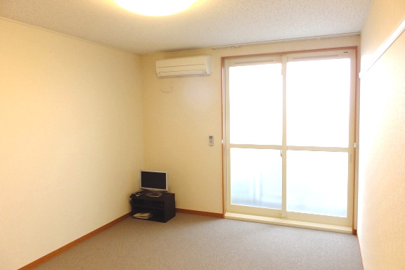 居室・リビング　同タイプ室内