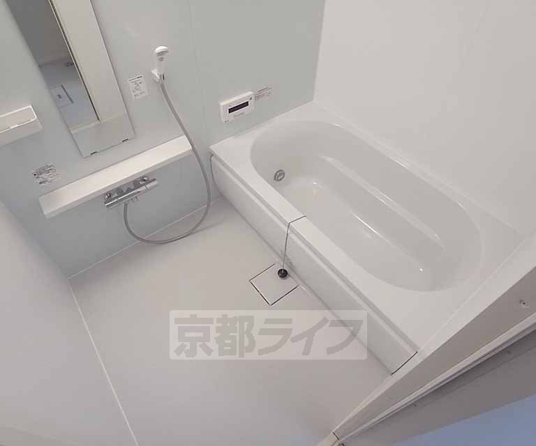 バス・シャワールーム　追い焚きついてますよ