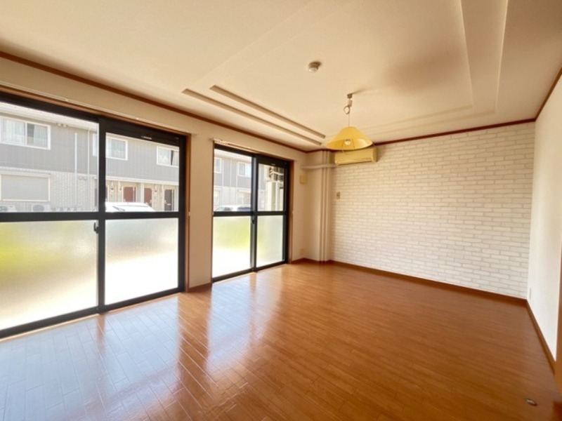 居室・リビング　図面と現状に相違がある場合には現状を優先