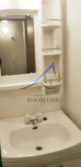 洗面設備　独立洗面台です。