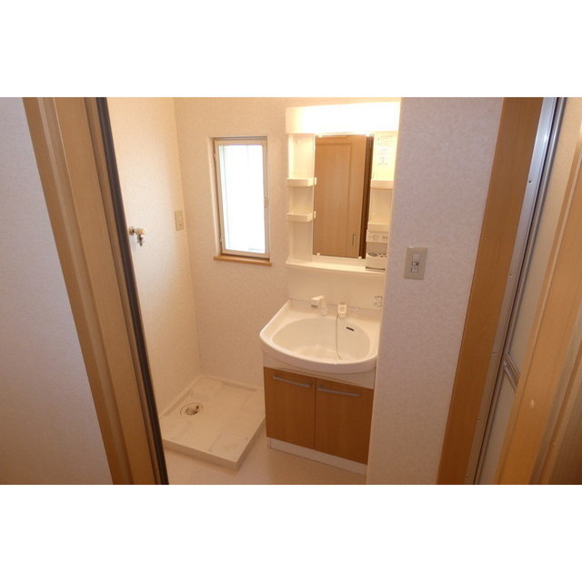 洗面設備　洗髪洗面化粧台