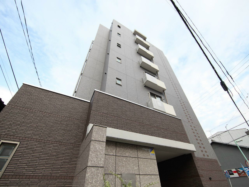 建物外観　外観　防犯カメラ付　オートロック　宅配ＢＯＸ