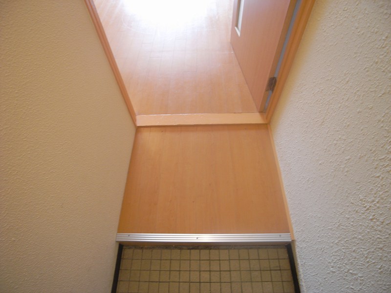 玄関　写真は27号