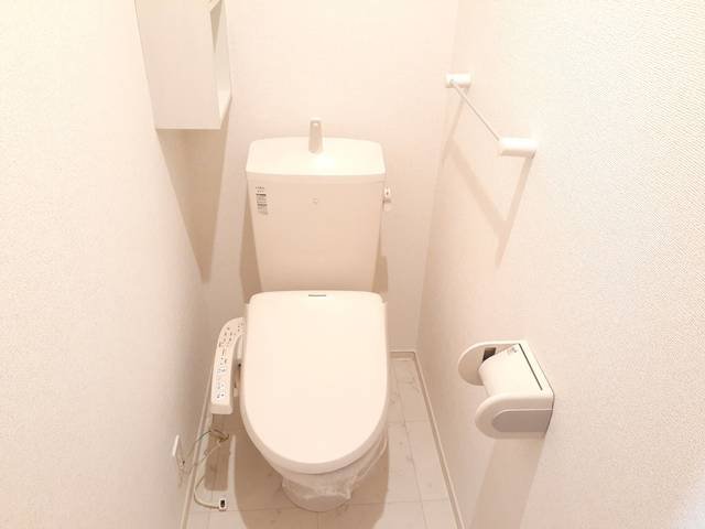トイレ　シンプルで使いやすいトイレです