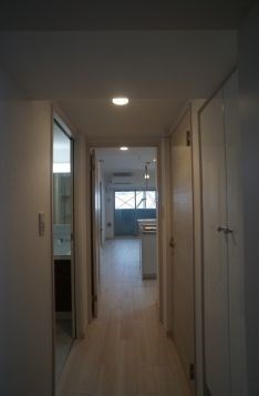 玄関　※参考写真