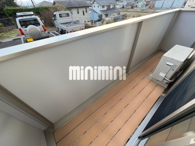 バルコニー　べランダ