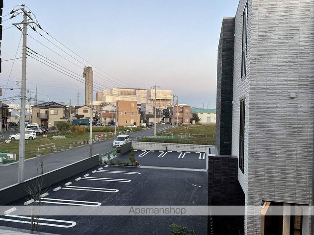 その他　前面道路（その他）まで10m