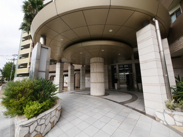 エントランス　エントランス