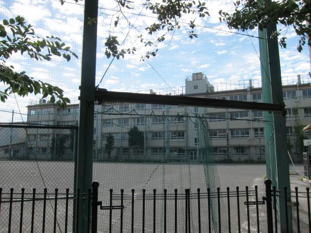 中学校　豊島区池袋中学校（中学校）まで646m