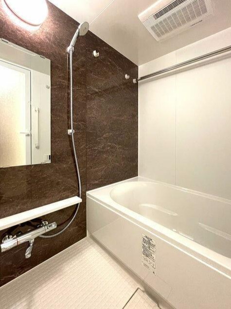 バス・シャワールーム