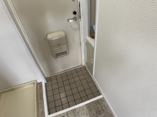 ヨーロピアンAの玄関写真