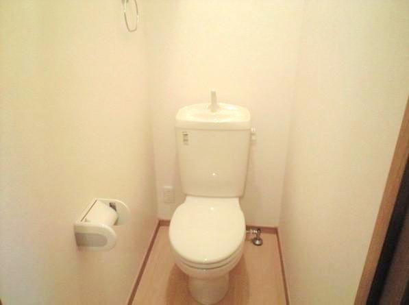 トイレ　※別部屋参考写真☆洋式トイレ☆