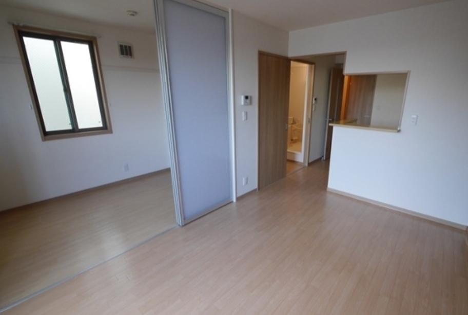 居室・リビング　※別部屋参考写真☆角部屋・二面採光☆