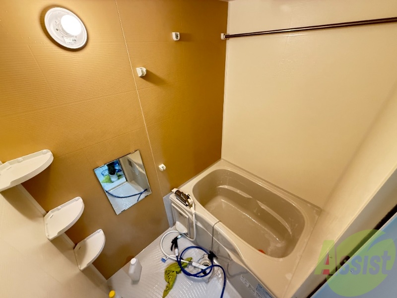 バス・シャワールーム