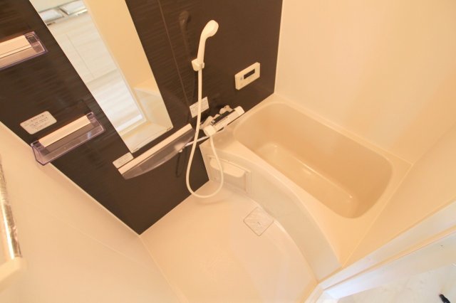 バス・シャワールーム　日々の疲れを癒すお風呂付です