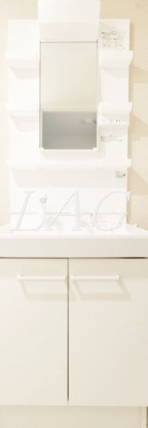 洗面設備　独立洗面台です。