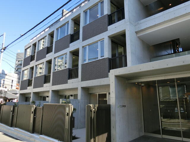 建物外観　2015年1月撮影