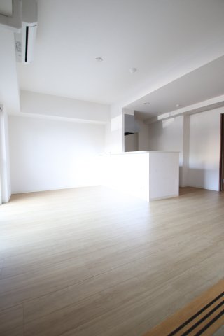 その他部屋・スペース　明るい色調の室内です