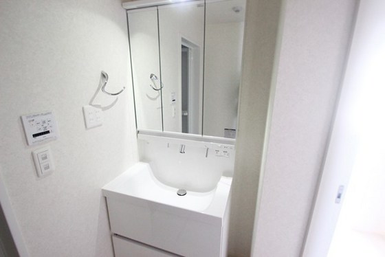 洗面設備　※別部屋の写真です