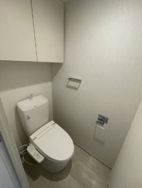 トイレ　※別部屋の参考写真です。