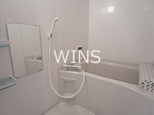 バス・シャワールーム　別部屋参考写真です