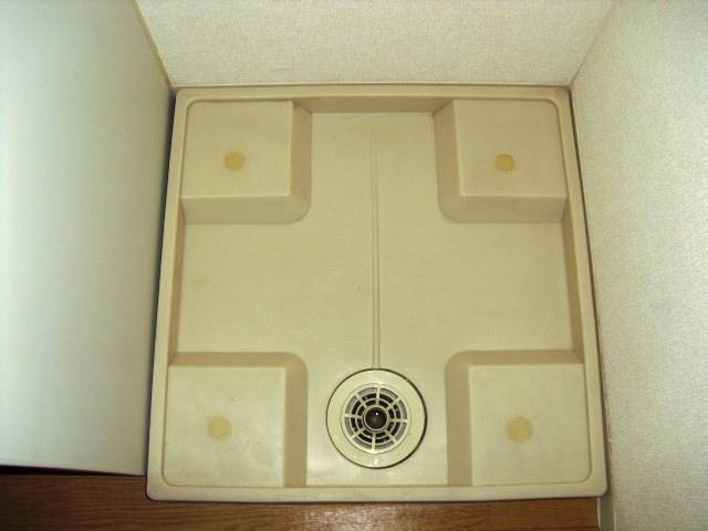 その他設備　洗濯機置場