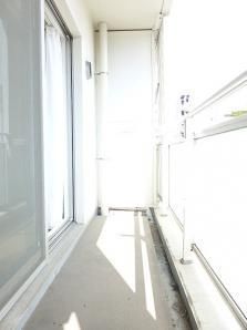 バルコニー　別タイプ部屋　参考写真です