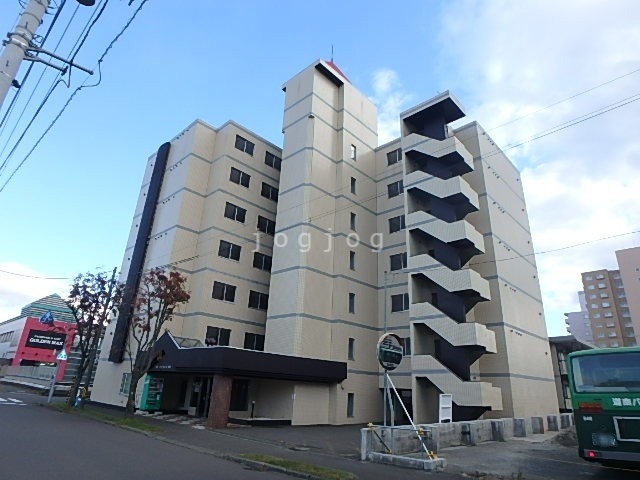 建物外観　建物外観