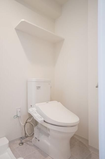 トイレ　清潔感のあるトイレです