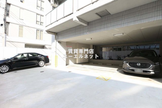 駐車場　敷地内駐車場あり◎
