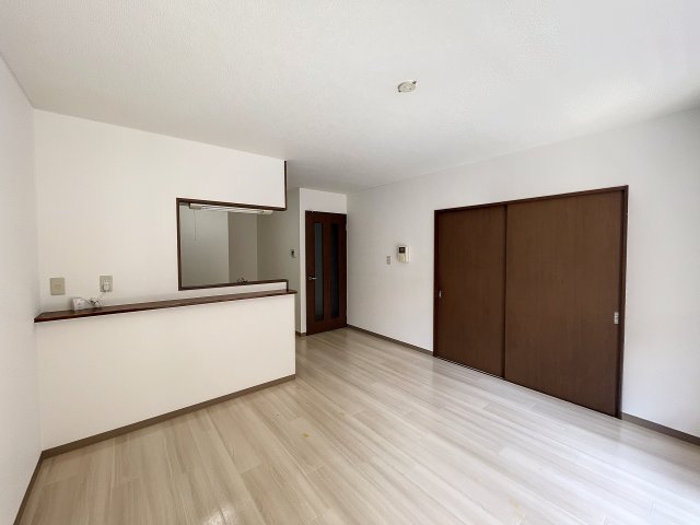 居室・リビング　参考イメージ写真。（反転タイプあり）