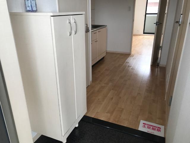 玄関　玄関